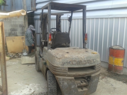 KOMATSU FD30-11 พร้อมใช้งาน ราคาถูก KOMATSU FD30-11 พร้อมใช้งาน ราคาถูก