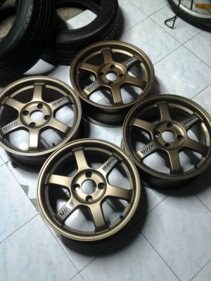 ขายล้อ TE37 15x6.5 ET38 4-100 ชุดละ 8,000 บาท