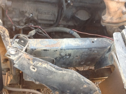 จองแล้วครับ จากพี่น้องอิสานใต้10000 ครับขอบคุณทีมงานTRUCK 2 HAND ที่ให้พื้นที่ในการนำเสนอสินค้าแบบไม่มีขีดจำกัดขายครับ NKR 58L ดั้มทะเบียนม79 เครื่องไม่มี แคชชีสวยมากขายตามสภาพ