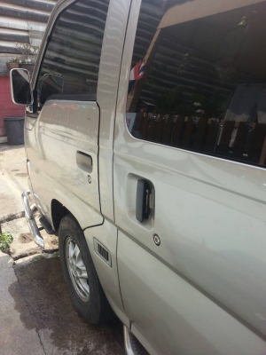 ขาย NISSAN URVAN ปี97