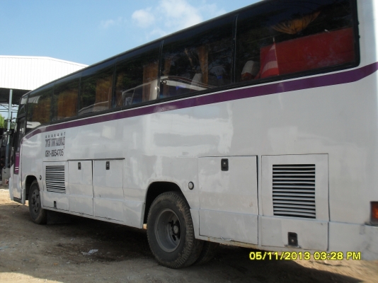 ขายรถบัสอีซูซุ 10 เมตรเครื่องท้าย 175 แรงม้า แอร์แขวน