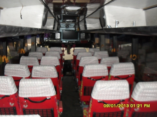 ขายรถบัสอีซูซุ 10 เมตรเครื่องท้าย 175 แรงม้า แอร์แขวน