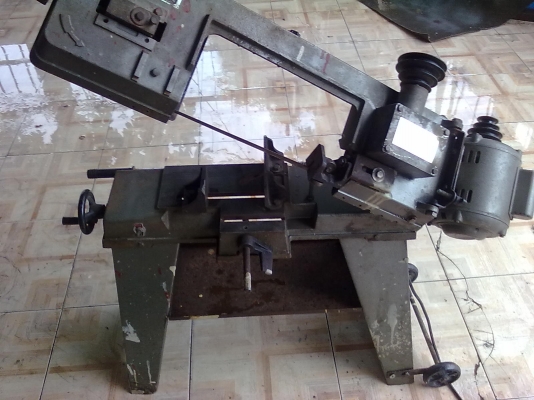 แท่นเลื่อยสายพาน