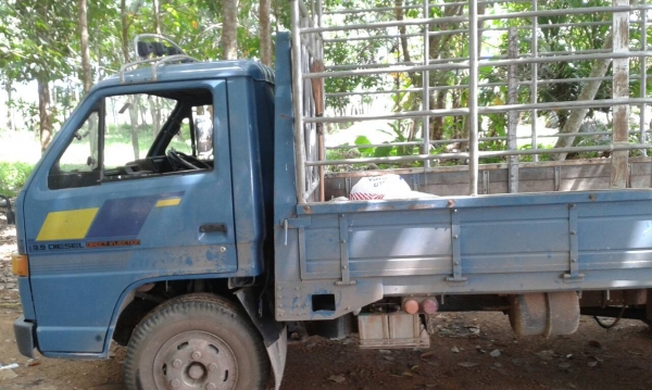 6ล้อNPR115แรง เกียร์สั้น รถห้างแท้ เครื่องเดิม เกียร์เดิม หัวเดิม.... 6ล้อNPR115แรง เกียร์สั้น รถห้างแท้ เครื่องเดิม เกียร์เดิม หัวเดิม....