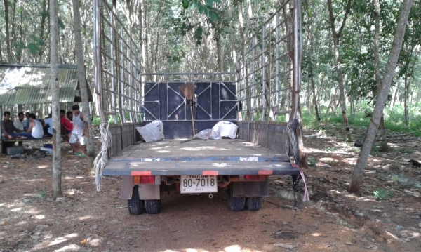 6ล้อNPR115แรง เกียร์สั้น รถห้างแท้ เครื่องเดิม เกียร์เดิม หัวเดิม.... 6ล้อNPR115แรง เกียร์สั้น รถห้างแท้ เครื่องเดิม เกียร์เดิม หัวเดิม....