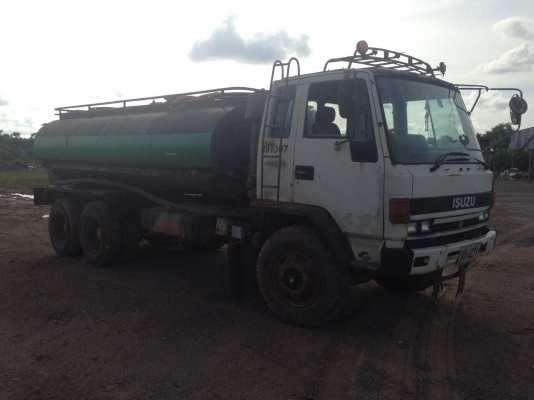 ขาย 10 ล้อรถน้ำ ISUZU 210 แรงม้า ตัวแรกสโลว์กลาง สนใจโทร0819701072 ขาย 10 ล้อรถน้ำ ISUZU 210 แรงม้า ตัวแรกสโลว์กลาง สนใจโทร0819701072