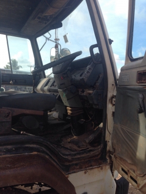 ขาย 10 ล้อรถน้ำ ISUZU 210 แรงม้า ตัวแรกสโลว์กลาง สนใจโทร0819701072