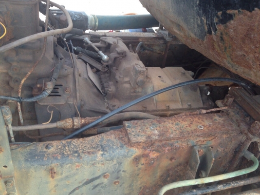 ขาย 10 ล้อรถน้ำ ISUZU 210 แรงม้า ตัวแรกสโลว์กลาง สนใจโทร0819701072
