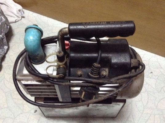 เครื่องแว๊กคั่มแอร์สภาพดีพร้อมใช้ 1500 บาท