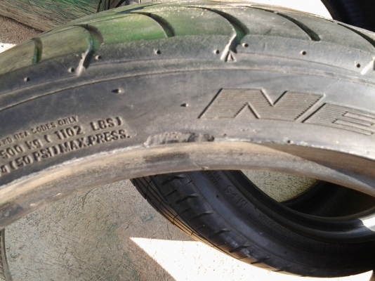 ยาง nitto 205/40/17 ยาง nitto 205/40/17