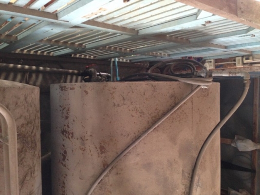 ขาย ถังน้ำมัน มือ2 ครับ