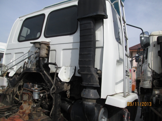 ISUZU10ล้อ2เพลา-FXZ23NYF-R-240-ตัวRแท้ๆ-รถบริษัททำสีขาว- ISUZU10ล้อ2เพลา-FXZ23NYF-R-240-ตัวRแท้ๆ-รถบริษัททำสีขาว-