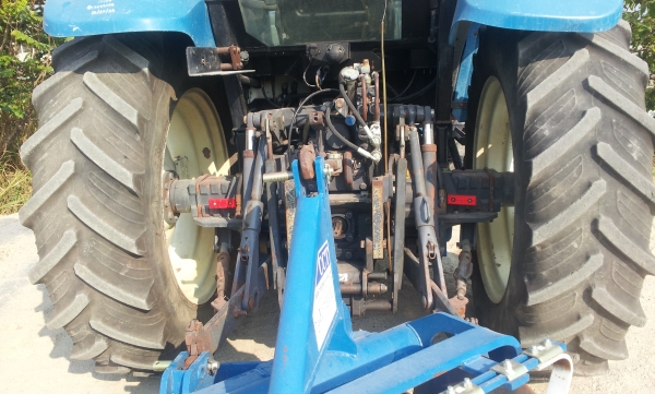 ขายTS100  Ford Newholland