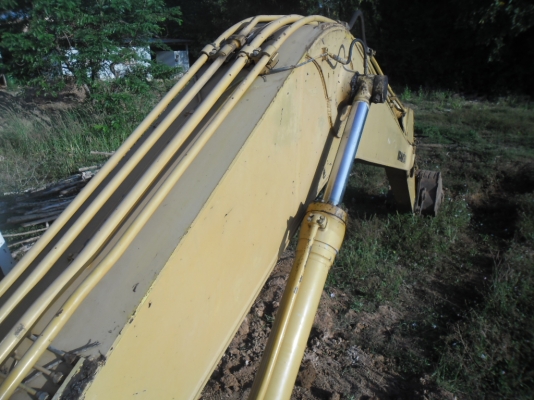 ขายรถแบคโฮ KOMATSU PC 200-5 ซีเรียล์ 65xxx ก่วาคอลโทนสั้นไฟฟ้าเต็มเอกสารเล่มทะเบียน ขายรถแบคโฮ KOMATSU PC 200-5 ซีเรียล์ 65xxx ก่วาคอลโทนสั้นไฟฟ้าเต็มเอกสารเล่มทะเบียน