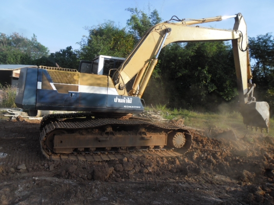 ขายรถแบคโฮ KOMATSU PC 200-5 ซีเรียล์ 65xxx ก่วาคอลโทนสั้นไฟฟ้าเต็มเอกสารเล่มทะเบียน ขายรถแบคโฮ KOMATSU PC 200-5 ซีเรียล์ 65xxx ก่วาคอลโทนสั้นไฟฟ้าเต็มเอกสารเล่มทะเบียน