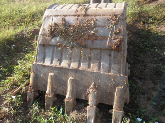 ขายรถแบคโฮ KOMATSU PC 200-5 ซีเรียล์ 65xxx ก่วาคอลโทนสั้นไฟฟ้าเต็มเอกสารเล่มทะเบียน ขายรถแบคโฮ KOMATSU PC 200-5 ซีเรียล์ 65xxx ก่วาคอลโทนสั้นไฟฟ้าเต็มเอกสารเล่มทะเบียน