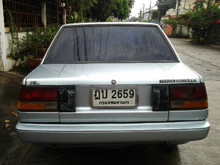 ขายรถยนต์ ปี86 โตโยต้า โคโรล่า รุ่นท้ายตัด เครื่อง1300cc.เกียร์ธรรมดา แอร์ ล้อแม็ก รถขับดี สภาพสีดี ขายถูกๆตามสภาพ