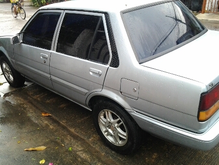 ขายรถยนต์ ปี86 โตโยต้า โคโรล่า รุ่นท้ายตัด เครื่อง1300cc.เกียร์ธรรมดา แอร์ ล้อแม็ก รถขับดี สภาพสีดี ขายถูกๆตามสภาพ