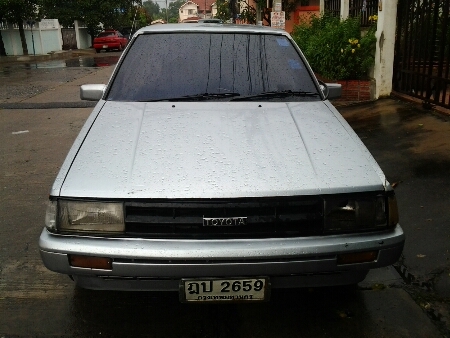 ขายรถยนต์ ปี86 โตโยต้า โคโรล่า รุ่นท้ายตัด เครื่อง1300cc.เกียร์ธรรมดา แอร์ ล้อแม็ก รถขับดี สภาพสีดี ขายถูกๆตามสภาพ