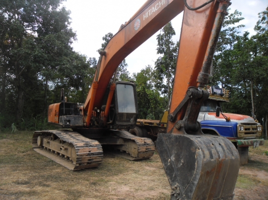 ขายดาวน์รถแบคโฮ HITACHI EX200-2 หางปาบรรทุกแบคโฮหน้ายาว 2 เพลาใหญ่มีเกียร์กลางเครื่อง EH700 เบรคทิพฟี่คัสซีใหญ่ ขายดาวน์รถแบคโฮ HITACHI EX200-2 หางปาบรรทุกแบคโฮหน้ายาว 2 เพลาใหญ่มีเกียร์กลางเครื่อง EH700 เบรคทิพฟี่คัสซีใหญ่