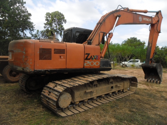 ขายดาวน์รถแบคโฮ HITACHI EX200-2 หางปาบรรทุกแบคโฮหน้ายาว 2 เพลาใหญ่มีเกียร์กลางเครื่อง EH700 เบรคทิพฟี่คัสซีใหญ่ ขายดาวน์รถแบคโฮ HITACHI EX200-2 หางปาบรรทุกแบคโฮหน้ายาว 2 เพลาใหญ่มีเกียร์กลางเครื่อง EH700 เบรคทิพฟี่คัสซีใหญ่