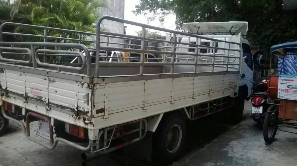 ขาย HINO ปี 49 รถห้าง เครื่องดี คัสชีส์สวย  พร้อมใช้งานครับ