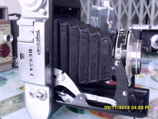 ขายกล้องสะสมโบราณหลายรุ่นครับ ขายกล้องสะสมโบราณหลายรุ่นครับ