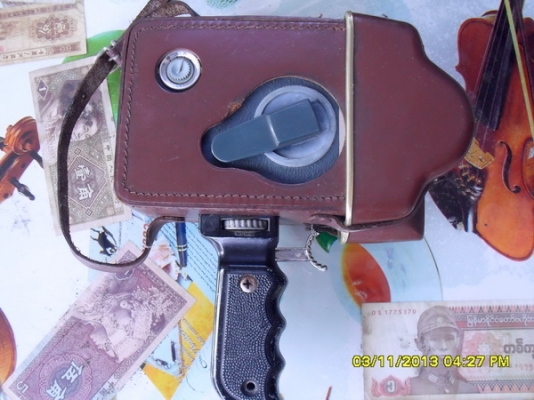 ขายกล้องสะสมโบราณหลายรุ่นครับ ขายกล้องสะสมโบราณหลายรุ่นครับ