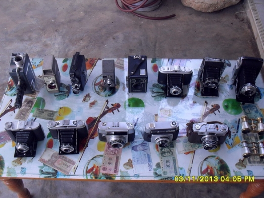 ขายกล้องสะสมโบราณหลายรุ่นครับ ขายกล้องสะสมโบราณหลายรุ่นครับ