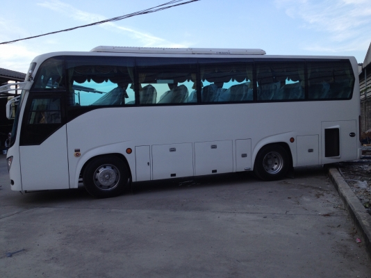 รถบัสใหม่ 9 ม. ยี่ห้อ Weihai 240 HP เครื่องยนต์ Diesel รุ่น WP6.240 E30 ยูโร 3