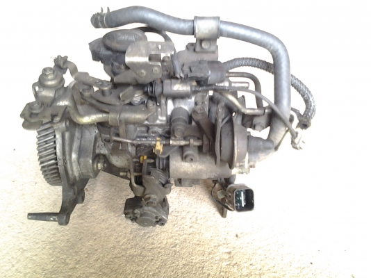 ปั้มเดิม4m40 a/t ปั้มเดิม4m40 a/t