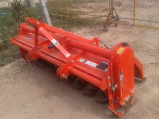 ขาย รถไถ คูโบต้า M5000 เครื่องดีแน่น มีภาพวีดีโอ สภาพสวย ระบบไฮดรอลิกดี อุปกรณ์ มี 3 รายโลตารี้ใหม่ๆ ใบมีดหน้า ผาน 6 รถสภาพ