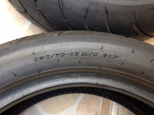 ขายยางเดิมๆ HONDA FORZA 300 สภาพใหม่มาก