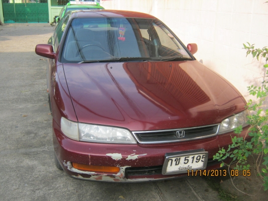ขายรถเก๋งฮอนด้าแอ็คคอร์ด