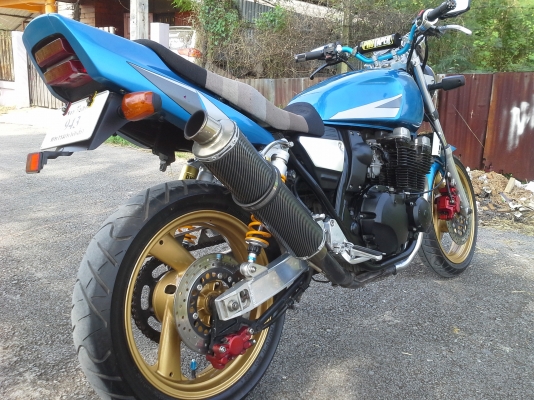 ขาย Yamaha Xjr 400 cc.ปี97 สภาพพร้อมใช้ เครื่องแห้ง รถอยู่ จ.นนทบุรี