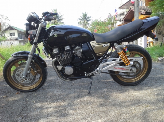 ขาย Yamaha Xjr 400 cc.ปี97 สภาพพร้อมใช้ เครื่องแห้ง รถอยู่ จ.นนทบุรี