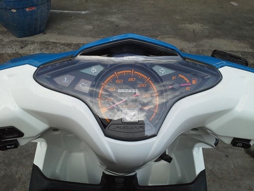 click I ปี 54 รถบ้าน สวย เดิมๆ เครื่องดีมาก ชุดสีสวย มีเล่ม เอกสารพร้อม click I ปี 54 รถบ้าน สวย เดิมๆ เครื่องดีมาก ชุดสีสวย มีเล่ม เอกสารพร้อม