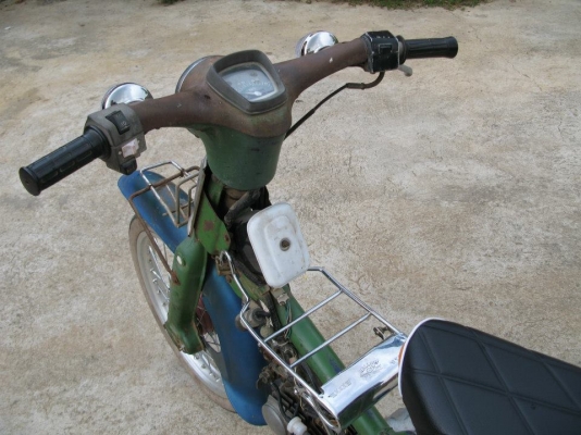 c70 สีเขียว สุพรรณบุรี c70 สีเขียว สุพรรณบุรี