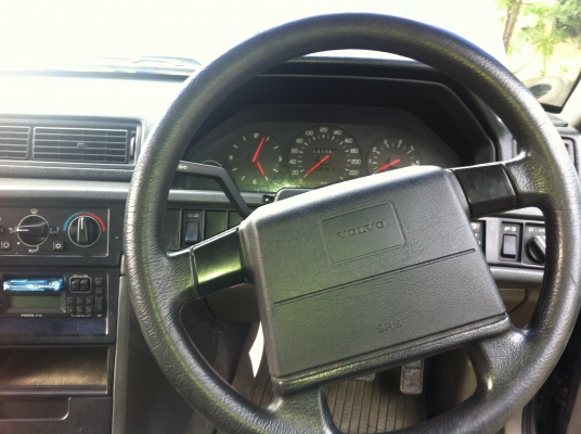 ลดราคา VOLVO S40  เหลือ 120000