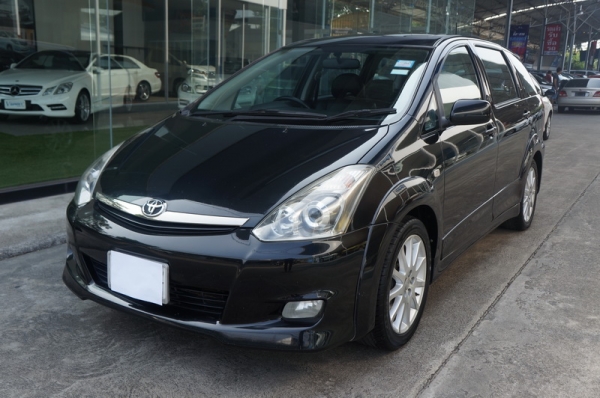 TOYOTA WISH ตัว TOP ปี 2006 สุด ARIBAGคู่+ABS ล้อ MAX เบาะไฟฟ้า หลังคา Sunroof กล้องถอยหลัง มีNavi+TV,CD,DVD,MP3 รถขับดีมาก เครื่อง+ช่วงล่างดี สีสวย สภาพพร้อมใช้งานทันที การันตีสวยสุดๆ จัดไฟแนนได้เต็ม ฟรีดาวน์