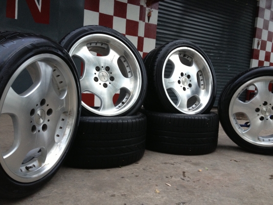 ล้อยี่ห้อ MALYCE ขอบ18" 5รู114 หน้า8" หลัง9" เดิมๆ ยางบริสโตน Play