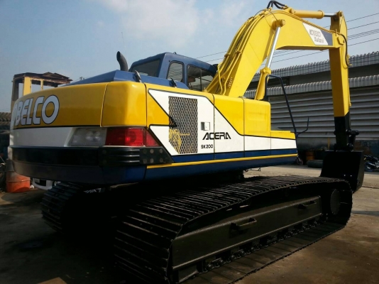 SK200-1YN-15019@2033hrsรถจอดที่นวนครครับ SK200-1YN-15019@2033hrsรถจอดที่นวนครครับ