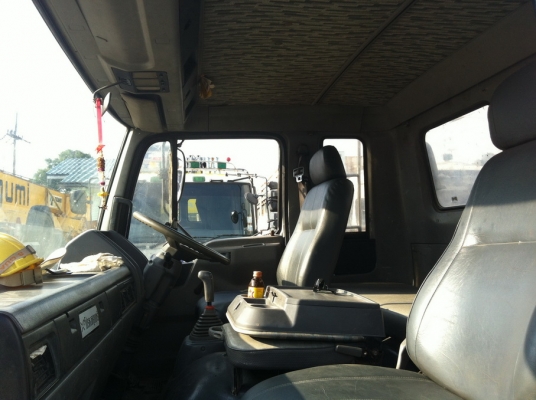 รถ 6 ล้อ HINO 195แรงม้า ติดเครน TADANO superZ FX 5 ตัน สามท่อน