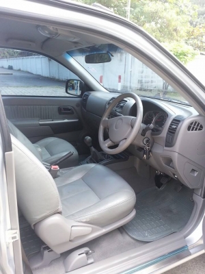 ISUZU D-MAX CAB 4 SLX 2.5 Ddi i TEQ MT