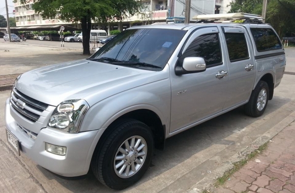 ISUZU D-MAX CAB 4 SLX 2.5 Ddi i TEQ MT