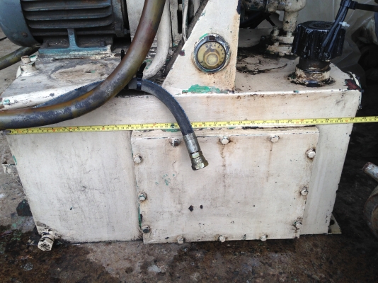 ขายปั้มน้ำมันไฮโดรลิค ขนาดมอเตอร์ 5 HP. 380 V ซาลีนอยเป็น 220 VAC สภาพสวย อุปกรณ์ครบ พร้อมใช้งาน ( ขอลงขายใหม่ครับลูกค้าตกลงซื้อแล้ว ไม่พร้อมรับของ ลดราคาให้ด้วยครับ