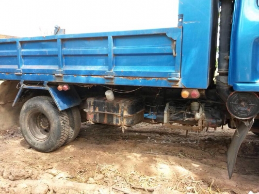 ขายรถ6ล้อดั้ม ISUZU ROCKY 175 HP