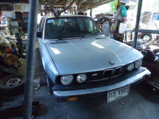 ขายรถยนต์ BMW520I พร้อมเล่มทะเบียน และเอกสารพร้อมโอน 40,000.- ขายรถยนต์ BMW520I พร้อมเล่มทะเบียน และเอกสารพร้อมโอน 40,000.-
