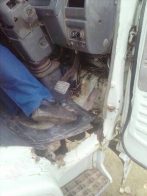 รถ 6 ล้อขนาดกระบะยาว 5.50 เมตร ยี่ห้อ HINO FC 120 แรงม้า รุ่นกระจกไฟฟ้า ปี 2536 รถ 6 ล้อขนาดกระบะยาว 5.50 เมตร ยี่ห้อ HINO FC 120 แรงม้า รุ่นกระจกไฟฟ้า ปี 2536