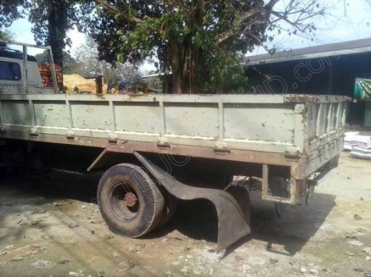 รถ 6 ล้อขนาดกระบะยาว 5.50 เมตร ยี่ห้อ HINO FC 120 แรงม้า รุ่นกระจกไฟฟ้า ปี 2536 รถ 6 ล้อขนาดกระบะยาว 5.50 เมตร ยี่ห้อ HINO FC 120 แรงม้า รุ่นกระจกไฟฟ้า ปี 2536